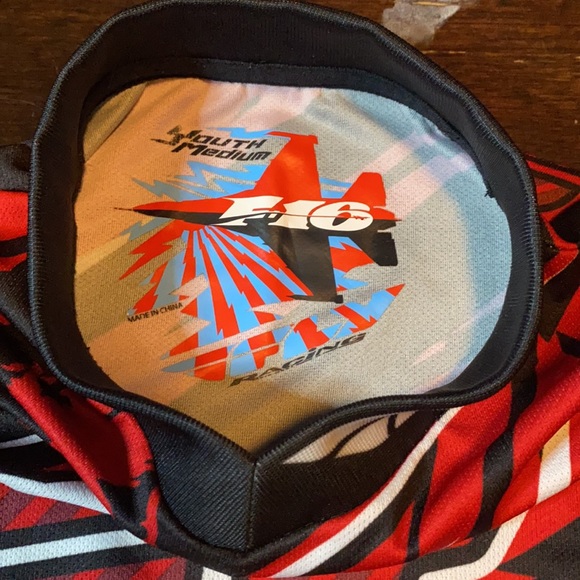 Red Boys Fly Racing Jersey - Picture 5 of 7